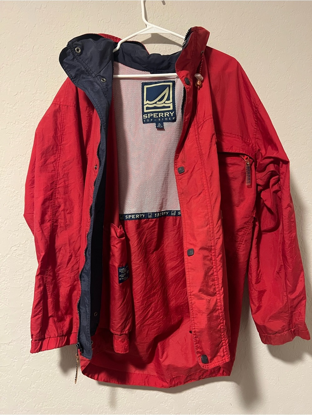 Men’s Vintage Sperry by London Fog Red Lightweight Rain Jacket W/Hood Size XL